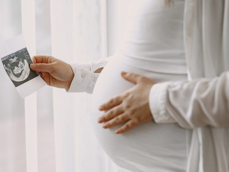 how-can-you-prevent-miscarriages-risk-factors-and-common-signs-sound