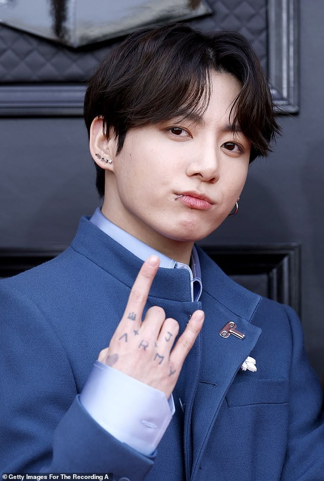 BTS Member Jungkook Says He THREW OUT Many Of His Solo Songs didn t 