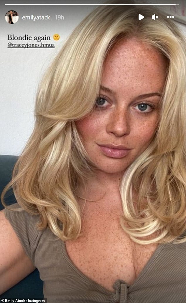 Emily Atack Looks Sensational As She Showcases Her Natural Beauty In A Stunning Instagram Selfie 2666