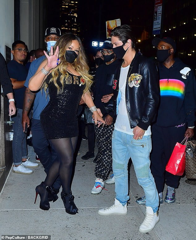 Mariah Carey Flaunts Her Curves In A Plunging Sequinned Dress On Date Night With Beau Brian 