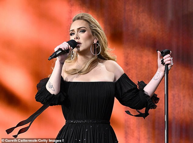 Adele Says Some Fans Felt Very Betrayed After Her 100 Lb Weight Loss