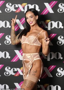 Mafs Bride Turned Porn Star Hayley Vernon Sizzles At Brisbane Sexpo