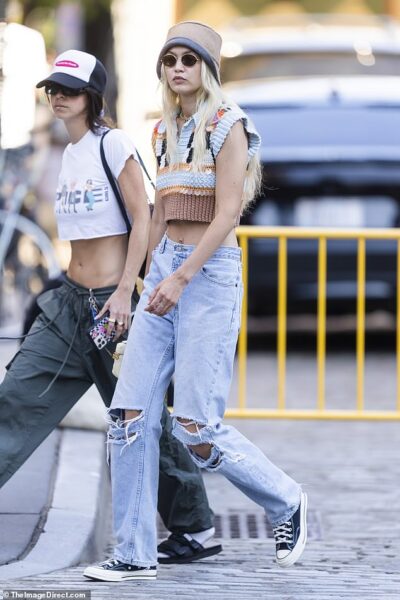 Gigi Hadid makes the streets of NYC her runway in quirky look - Sound ...