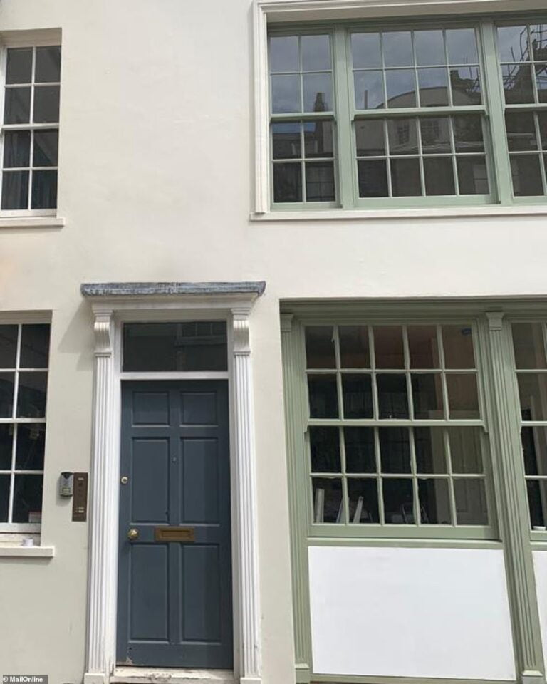 Mystery as Sarah Ferguson buys £5M Mayfair home after pleading poverty