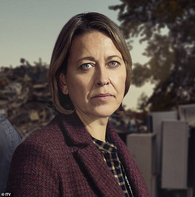 Nicola Walker Discusses Tying The Knot With Husband Barnaby Kay After ...