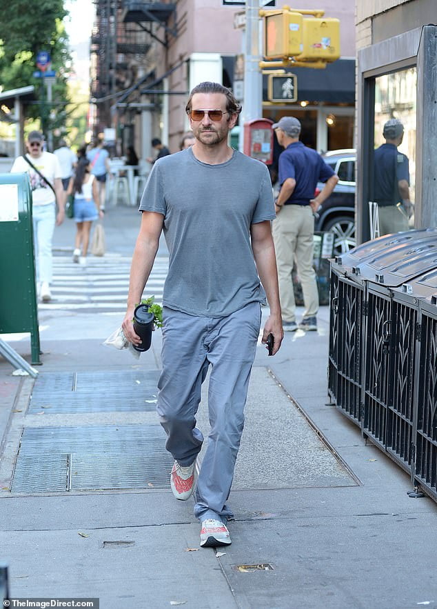 Bradley Cooper cuts a casual figure while grabbing some fresh herbs in ...