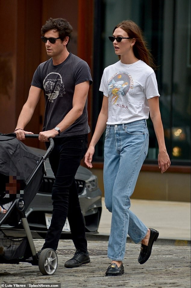 Karlie Kloss and husband Joshua Kushner cut casual figures in t-shirts ...