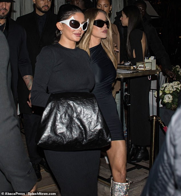 Kylie Jenner Shows Off Her Curves In A Form Fitting Bodycon As She