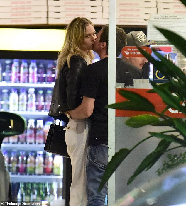 Liv Tyler's ex Dave Gardner, 45, kisses new girlfriend Victoria's ...