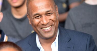 Is Les Ferdinand Related To Rio Ferdinand By Family?