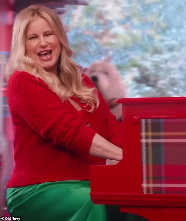 Jennifer Coolidge celebrates the holidays in new commercial for Old