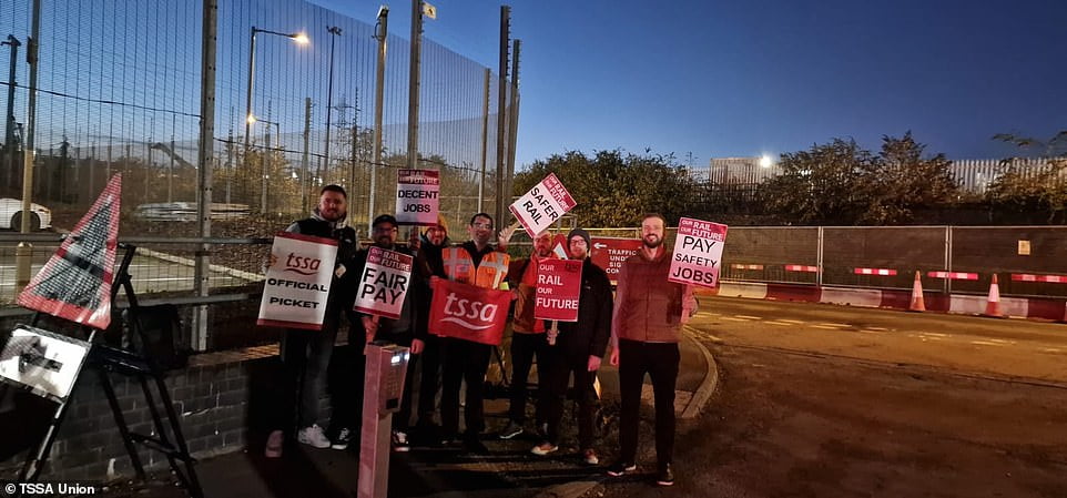 travel west midlands strike