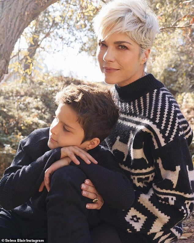 Selma Blair Shares Sweet Snap Of Her Son Arthur As They Celebrate Thanksgiving Together Sound 3305