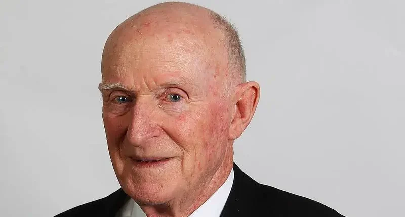 Where Is Murray Halberg Wife Phyllis, Family And Kids?