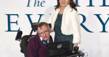 Did Steven Hawking Cheat On His Wife With Nurse Diana King?