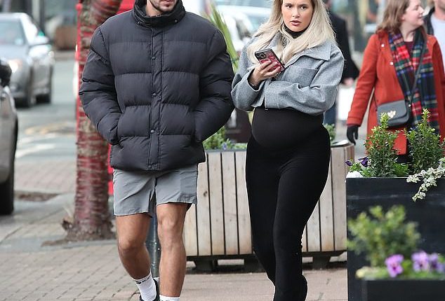 I Literally Cant Believe It Pregnant Molly Mae Hague Announces Her Due Date Sound Health 