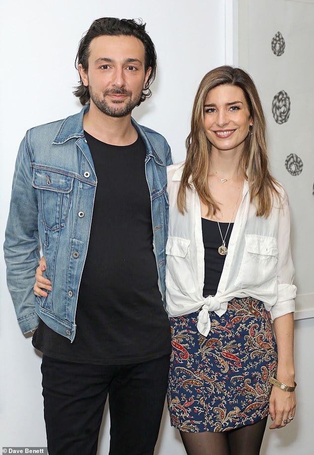 Who is Alex Zane's estranged wife Nettie Wakefield? Artist used to date ...