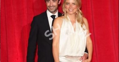 Is Emma Atkins Married To Her Partner? Relationship & Brother Details