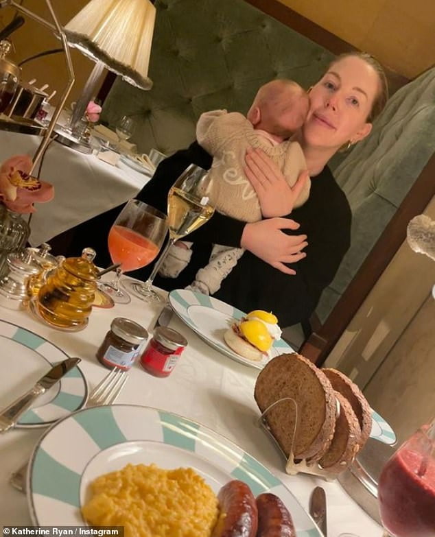Katherine Ryan hits back at mumshamer who criticises her for drinking