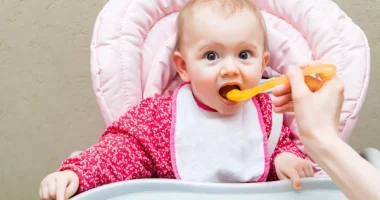 Signs of Overfeeding Breastfed Baby: What Parents Need to Know
