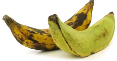 Nutritional difference between ripe and unripe plantain - benefits and facts