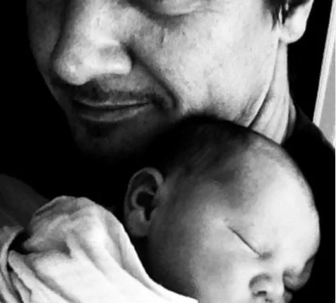 Jeremy Renner Daughter Illness: Did She Die Of Neuroblastoma?