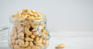 Can Unhealthy Eating Lead To Chronic Pain?