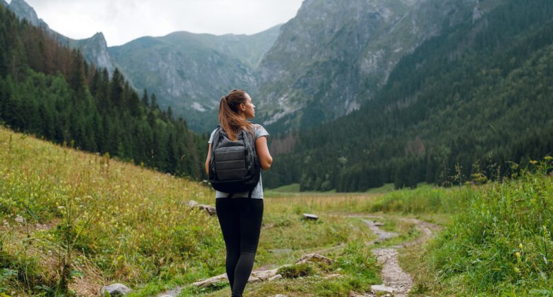 Hiking for Beginners: 9 Tips to Help You Hit the Trails