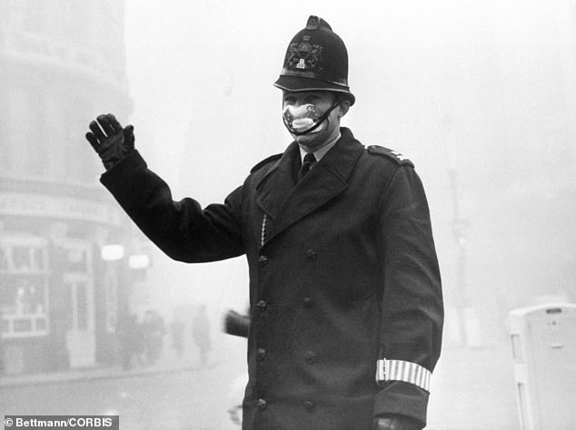 How London's Great Smog in 1952 killed 12,000 and was worst peacetime ...