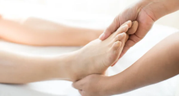 Enhancing Leg Circulation with Natural Herbs: How to Use Them