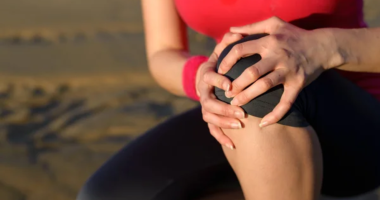 Knee pain after sitting with legs bent is a common problem. Learn more about the causes and treatment of PFPS.