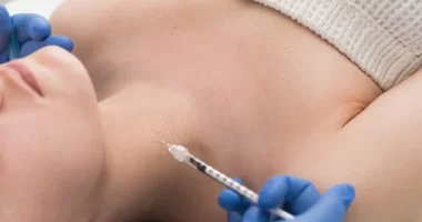 Neck Injection May Improve Sense of Smell for COVID Patients