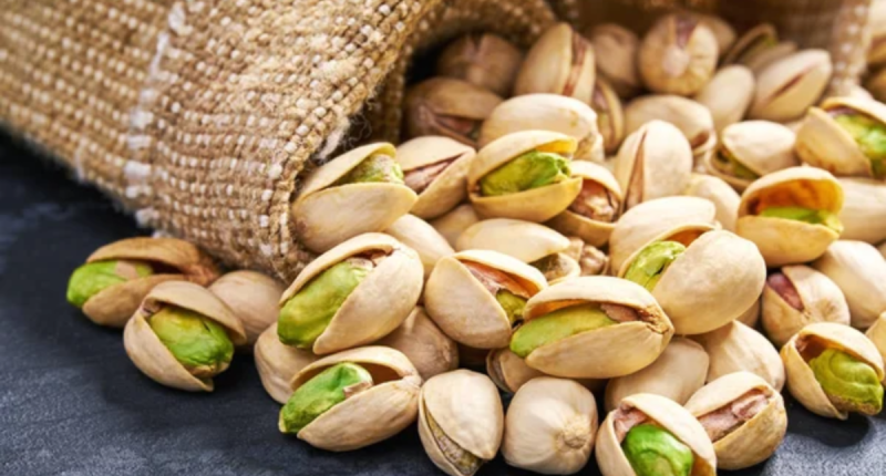Pistachios and Belly Fat: How to Reduce Your Waistline Effectively