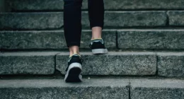 10 Easy Ways to Burn an Extra 100 Calories a Day with less workout