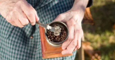 Caffeine abstinence linked to increased sleep problems in older women