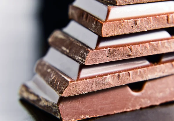 Dark Chocolate May Lower Hypertension Risk: Study Hints