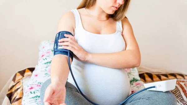 High Blood Pressure During Pregnancy Linked To Adverse Perinatal Outcomes