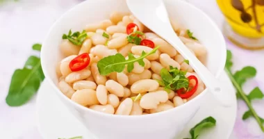 Legume intake improves cardiometabolic risk factors among older adults - Study shows