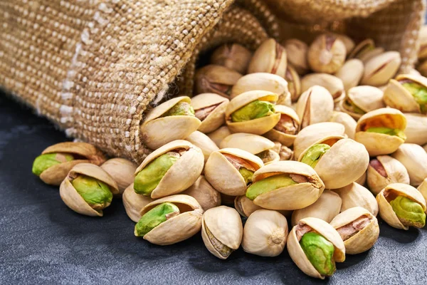 Pistachios: A Healthy Nighttime Snack for Prediabetic Patients?