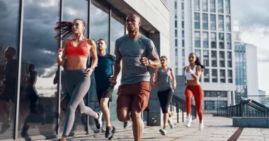 Intermittent Fasting Improve Sports Performance: Here's What Experts Say