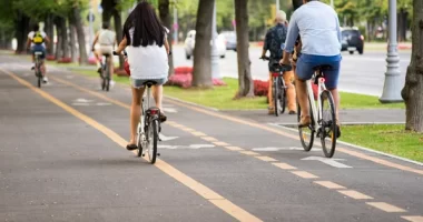 Can cycle commuting improved mental health?