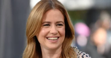Jenna Fischer Revealed Breast Cancer Diagnosis