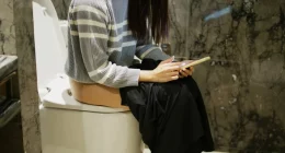 Frequent Urination: Why Am I Peeing So Much? Causes and Solutions Explained