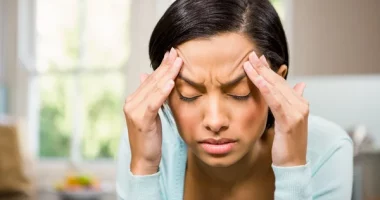 Natural Migraine Relief: Home Remedies & Prevention Tips