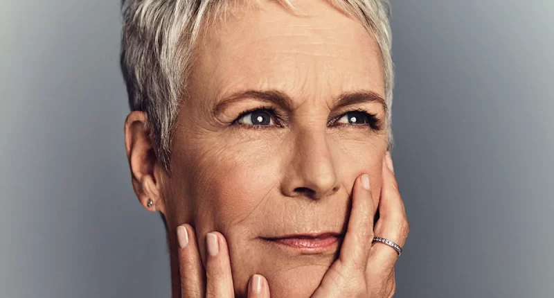Jamie Lee Curtis Celebrates 26 Years of Sobriety, Shares Journey