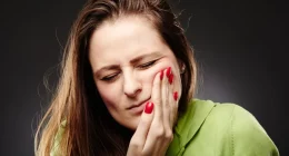 Persistent Pain After Tooth Extraction? Dry Socket Warning Signs