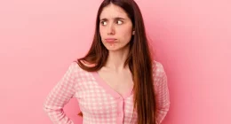Dealing With Envy: Expert Tips to Transform the ‘Comparithon’ Into Self-Compassion