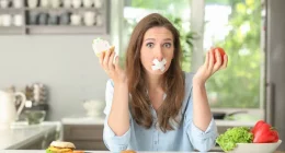 How to Stop Emotional Eating: Expert Tips to Break the Habit for Good