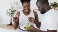 Eat Your Way to a Healthy Heart: Foods That Lower Cholesterol Naturally