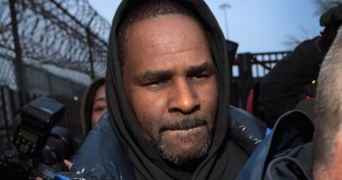 R. Kelly Rushed to Hospital After Overdose; Lawyers Demand Temporary Release for Safety